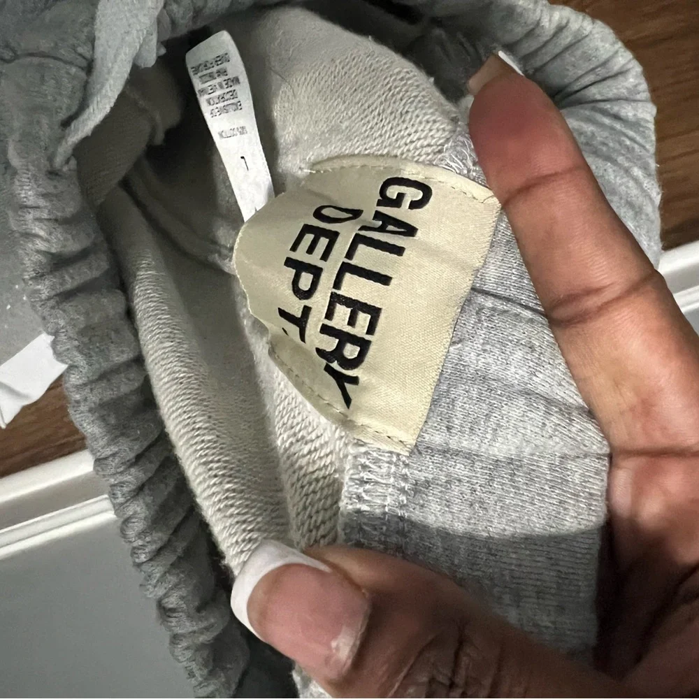 Gallery Dept wide Leg sweat pants (yes authentic, thick material good quality) - Picture 3 of 7